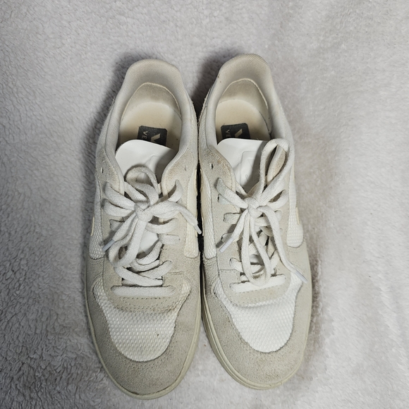 Veja V10 B-Mesh Women's Sneakers in White Natural Pierre Size 8 - Picture 8 of 12